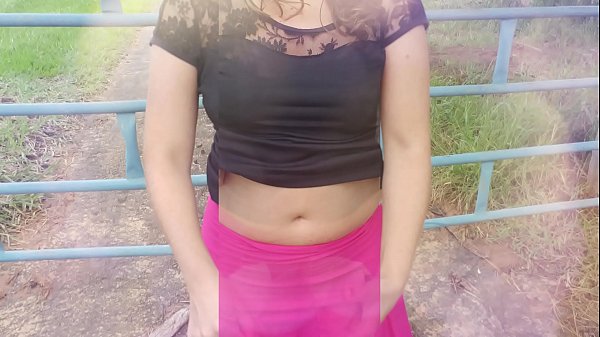 Ukudlala epulazini, unkosikazi wangempela wasendlini, unondindwa kanye nomyeni wakhe onama-cuckolding endle