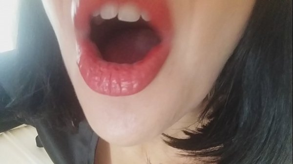 Sthandwa, umama wakho ongamzali akakuvumeli ukuthi uye esikoleni namuhla... Ngikudinga kakhulu...